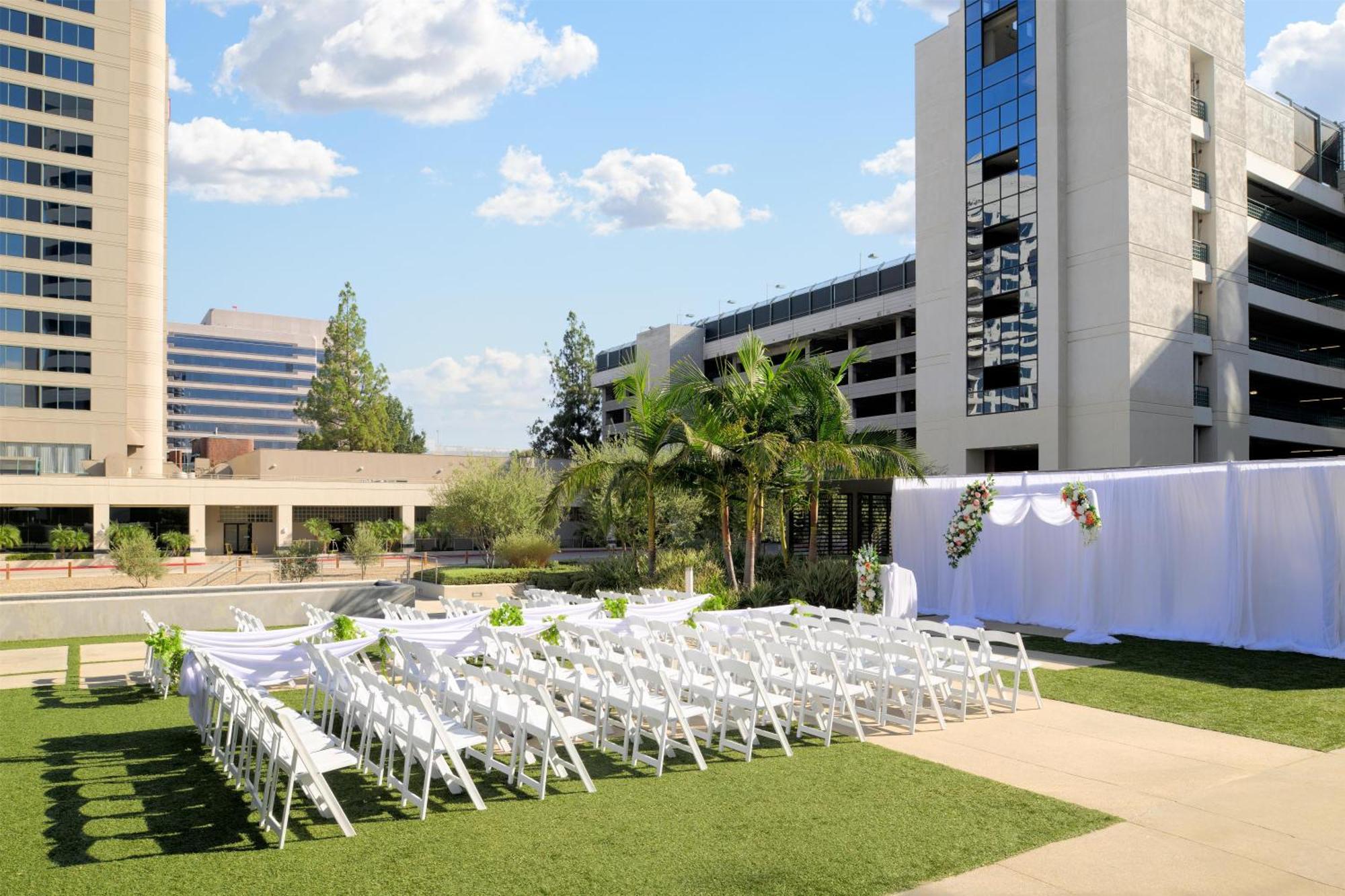 Hilton Woodland Hills/ Los Angeles — Fotos 3
