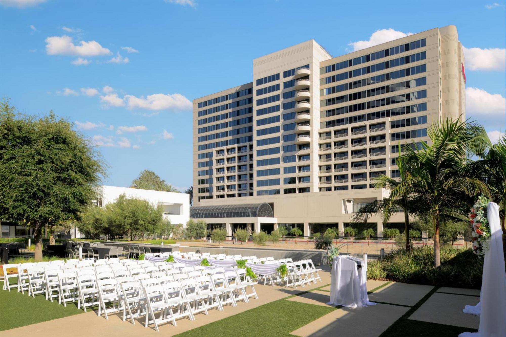 Hilton Woodland Hills/ Los Angeles — Fotos 2